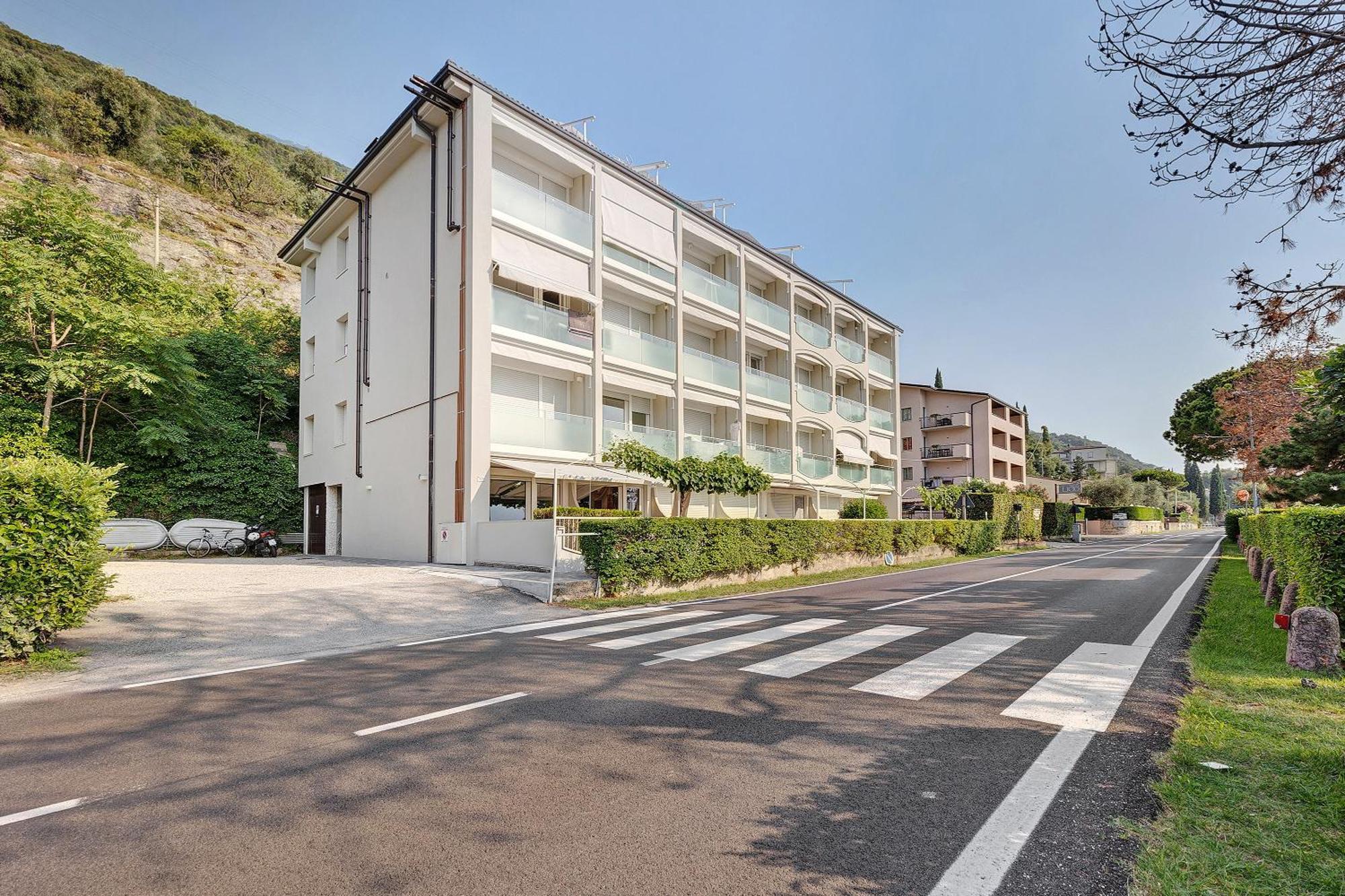 Apt Theo Val Di Sogno Garda Lake Malcesine Exterior foto